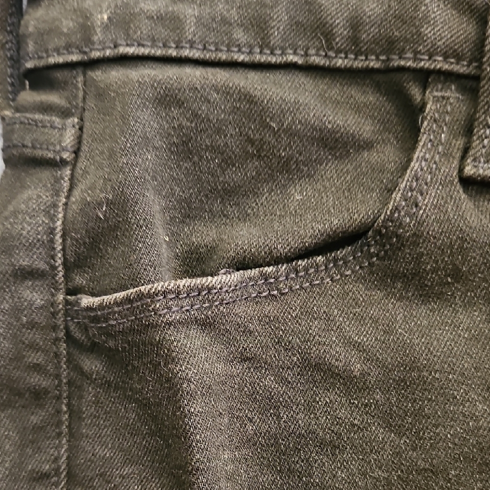 Old Navy Black High-Rise Wow Flare Jeans - Picture 7 of 7